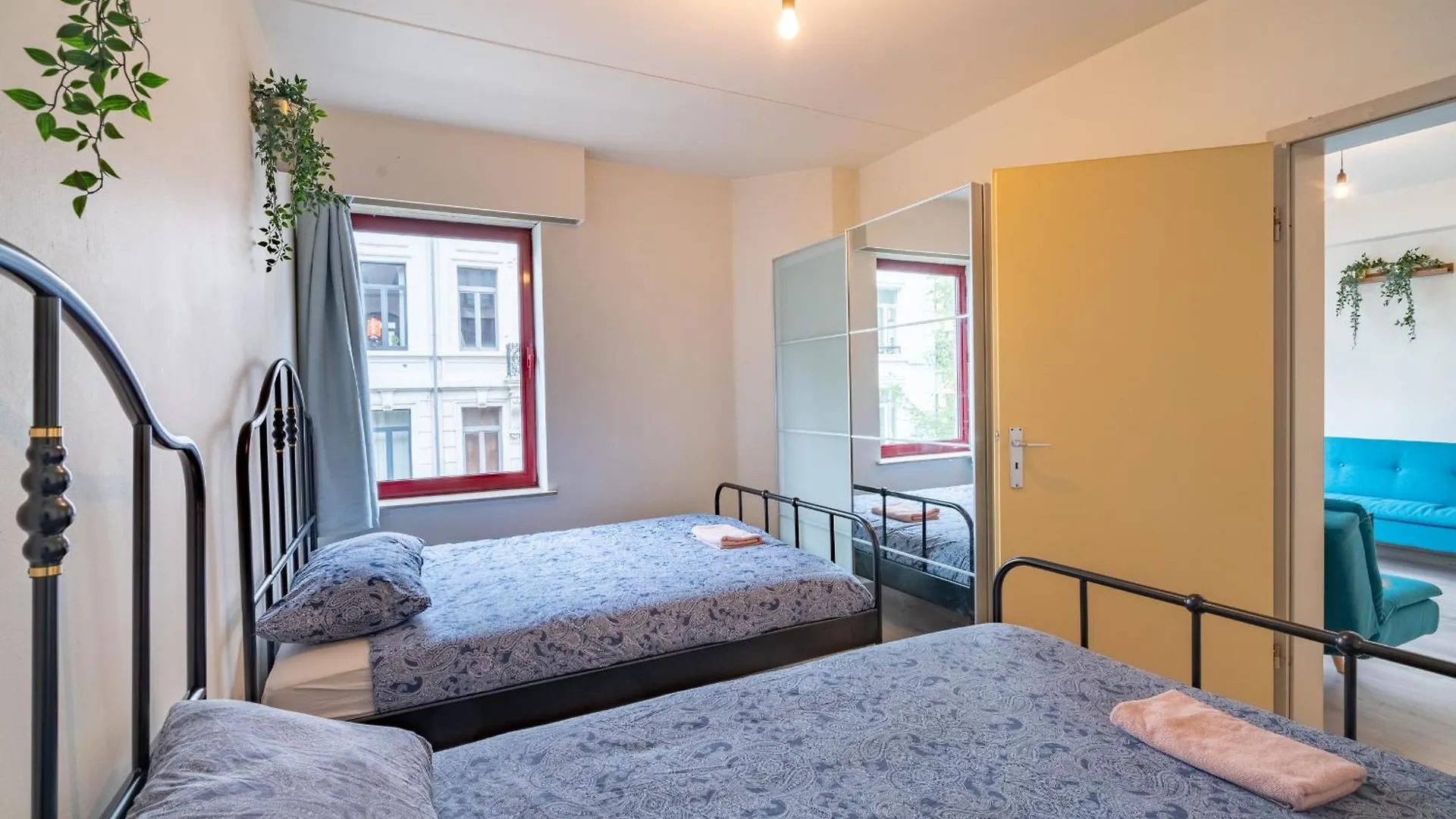 Bright And Central Antwerp Apartments